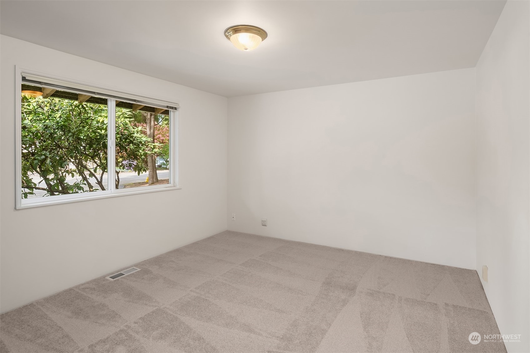 12827 NE 75th Street