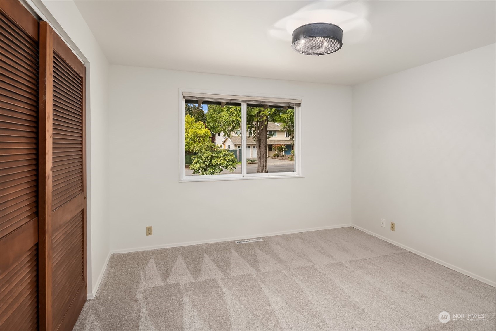 12827 NE 75th Street