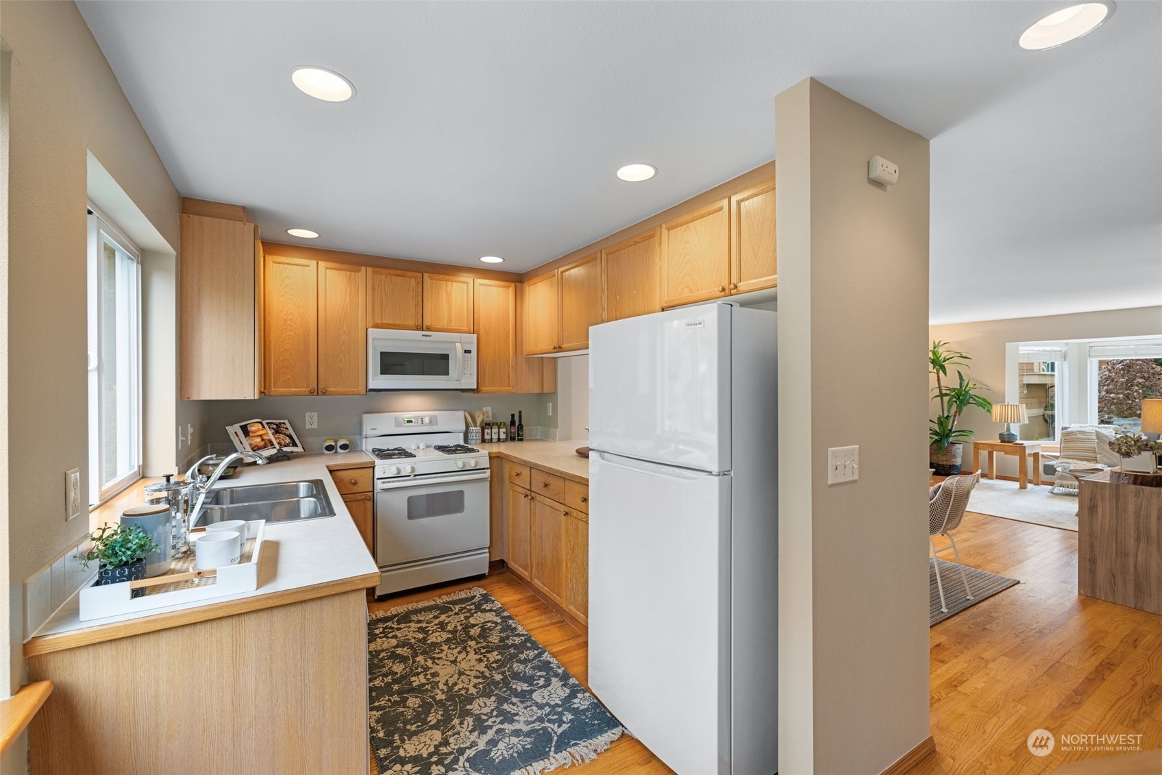 12736 35th Avenue NE Unit: B