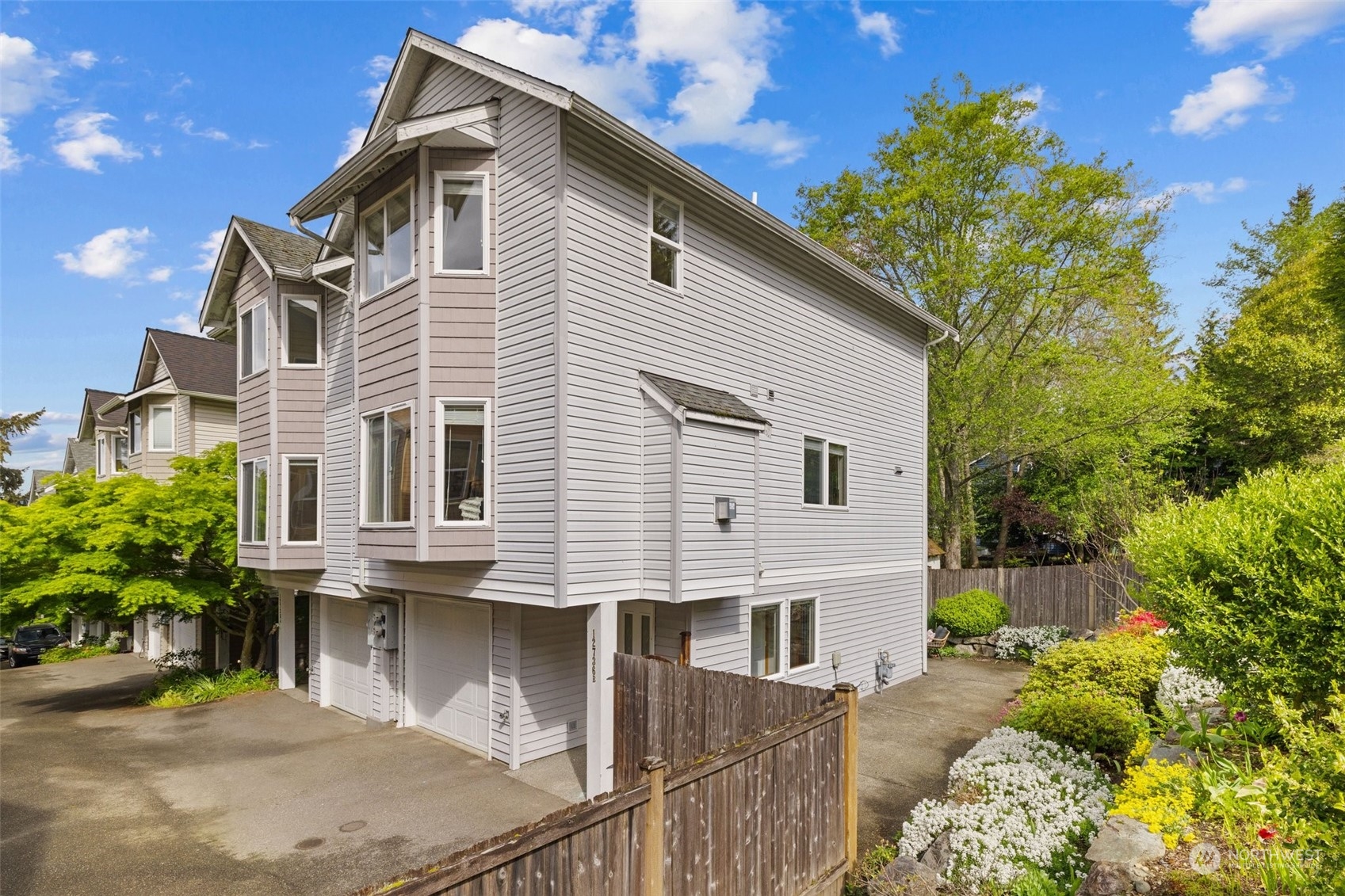 12736 35th Avenue NE Unit: B