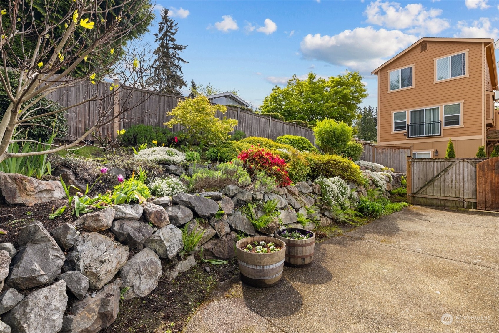 12736 35th Avenue NE Unit: B