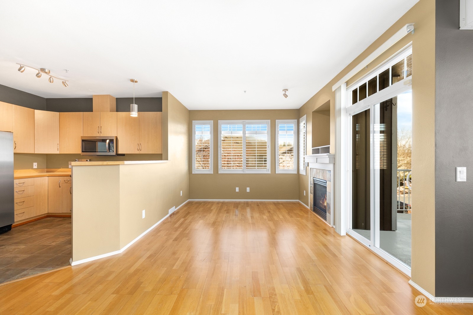 504 241st Lane SE Unit: B6