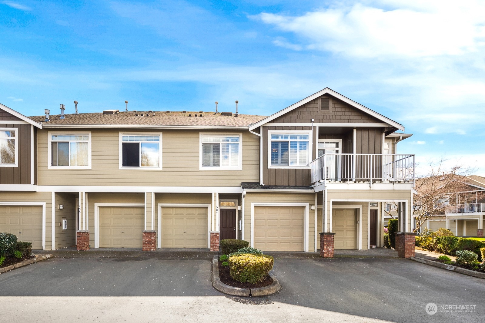504 241st Lane SE Unit: B6