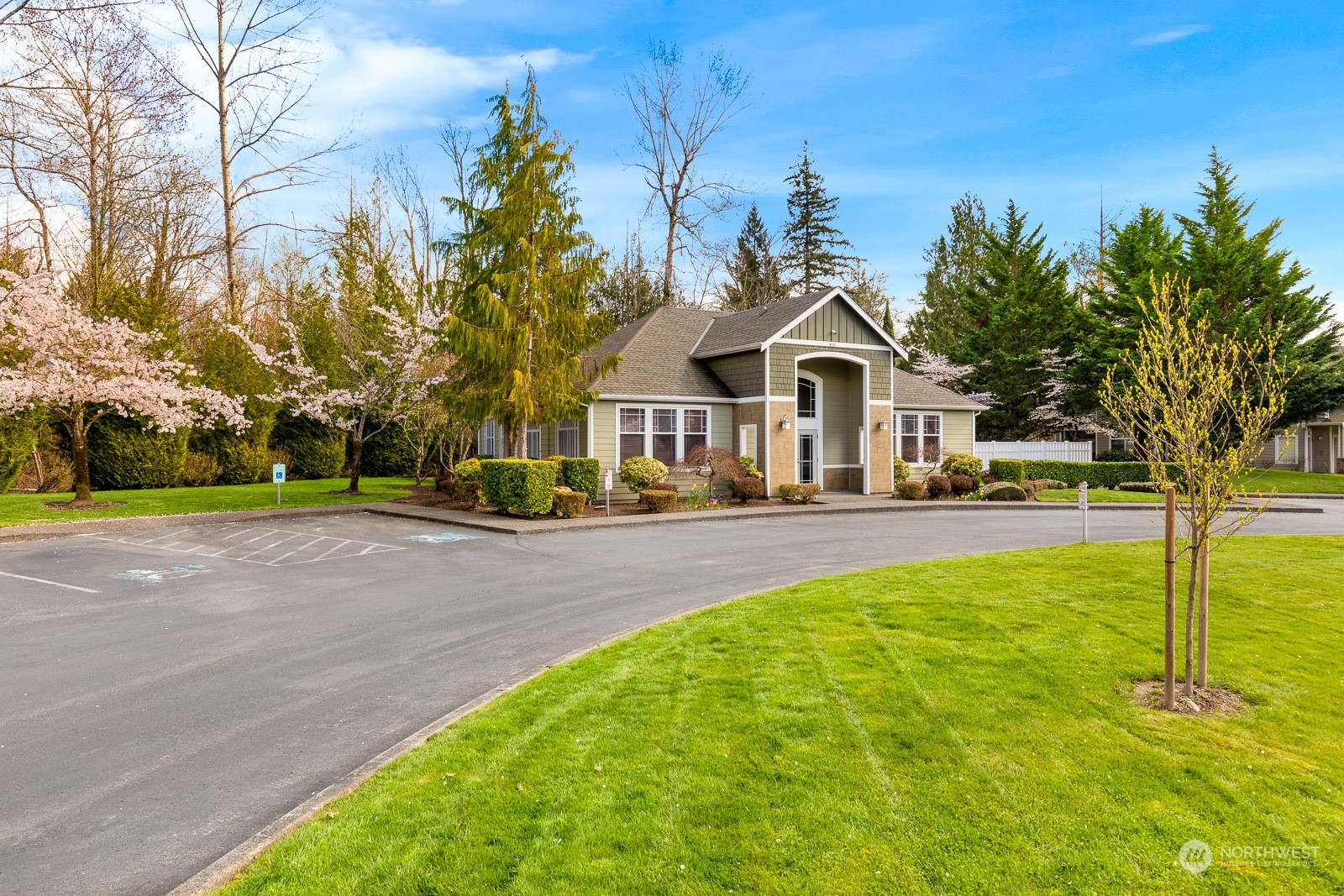 504 241st Lane SE Unit: B6