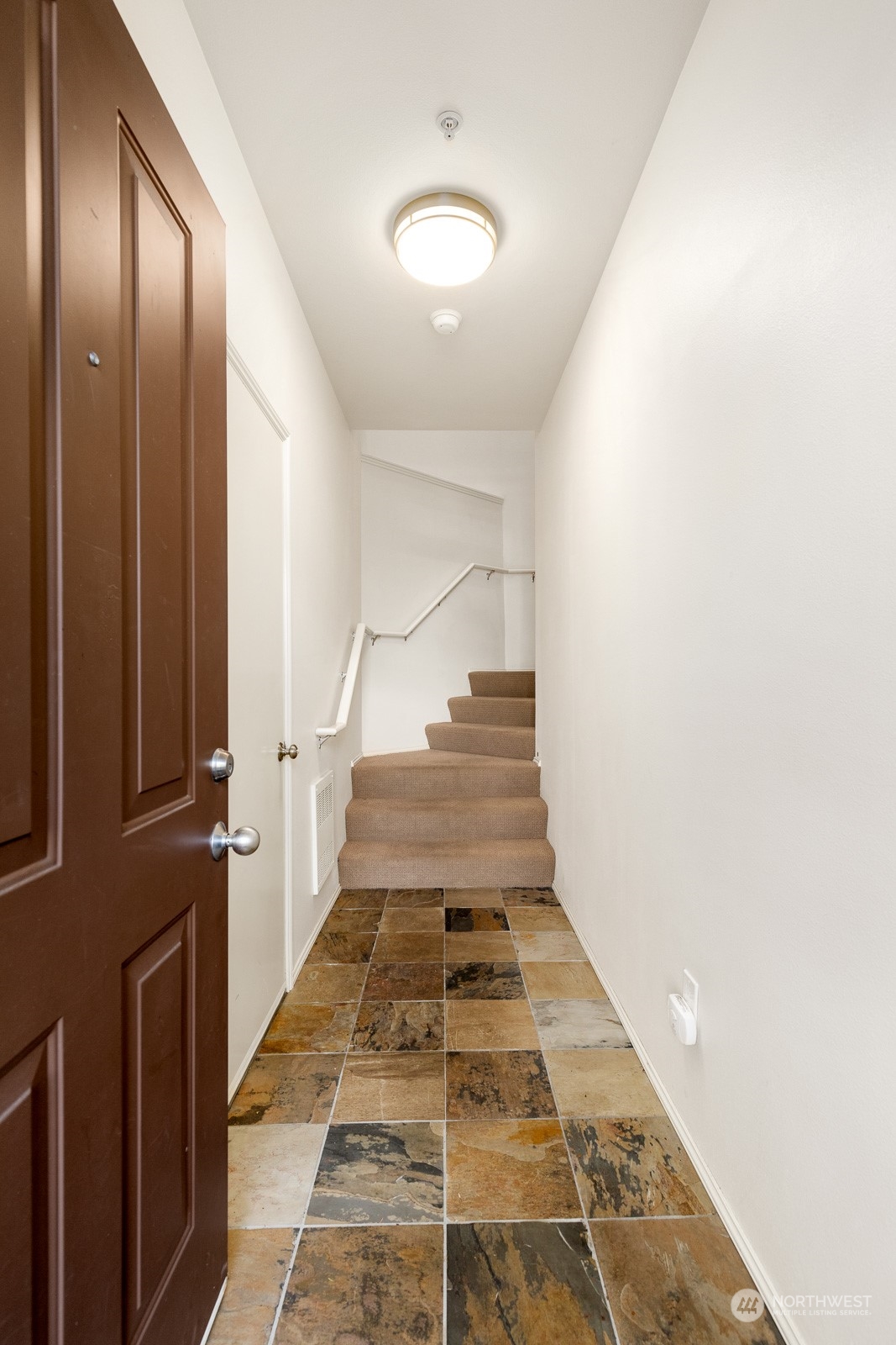504 241st Lane SE Unit: B6