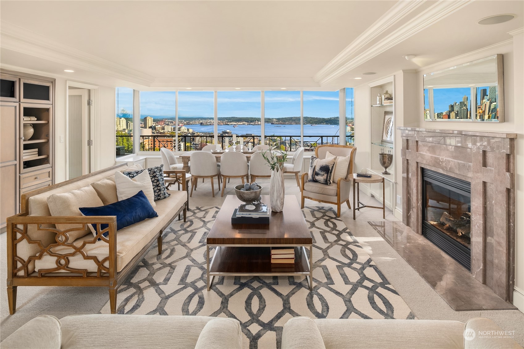 111 W Highland Drive Unit: 2W