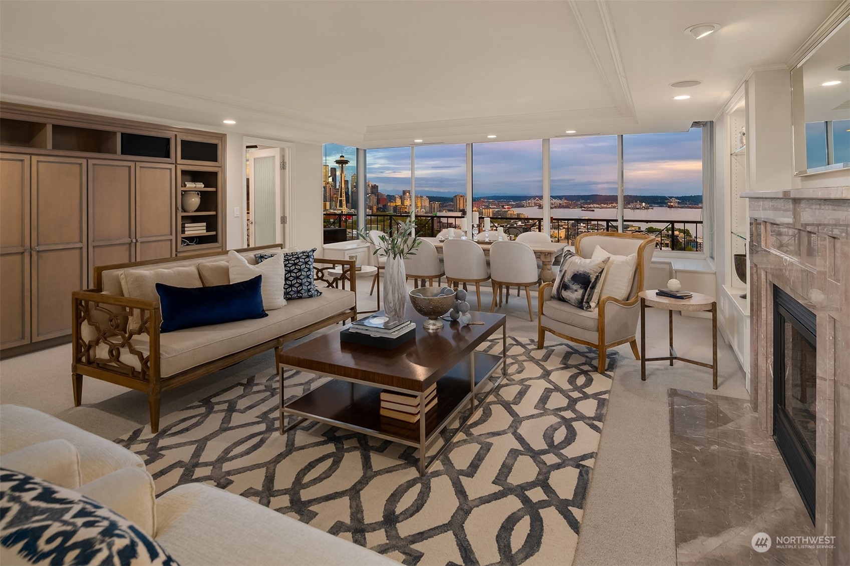 111 W Highland Drive Unit: 2W