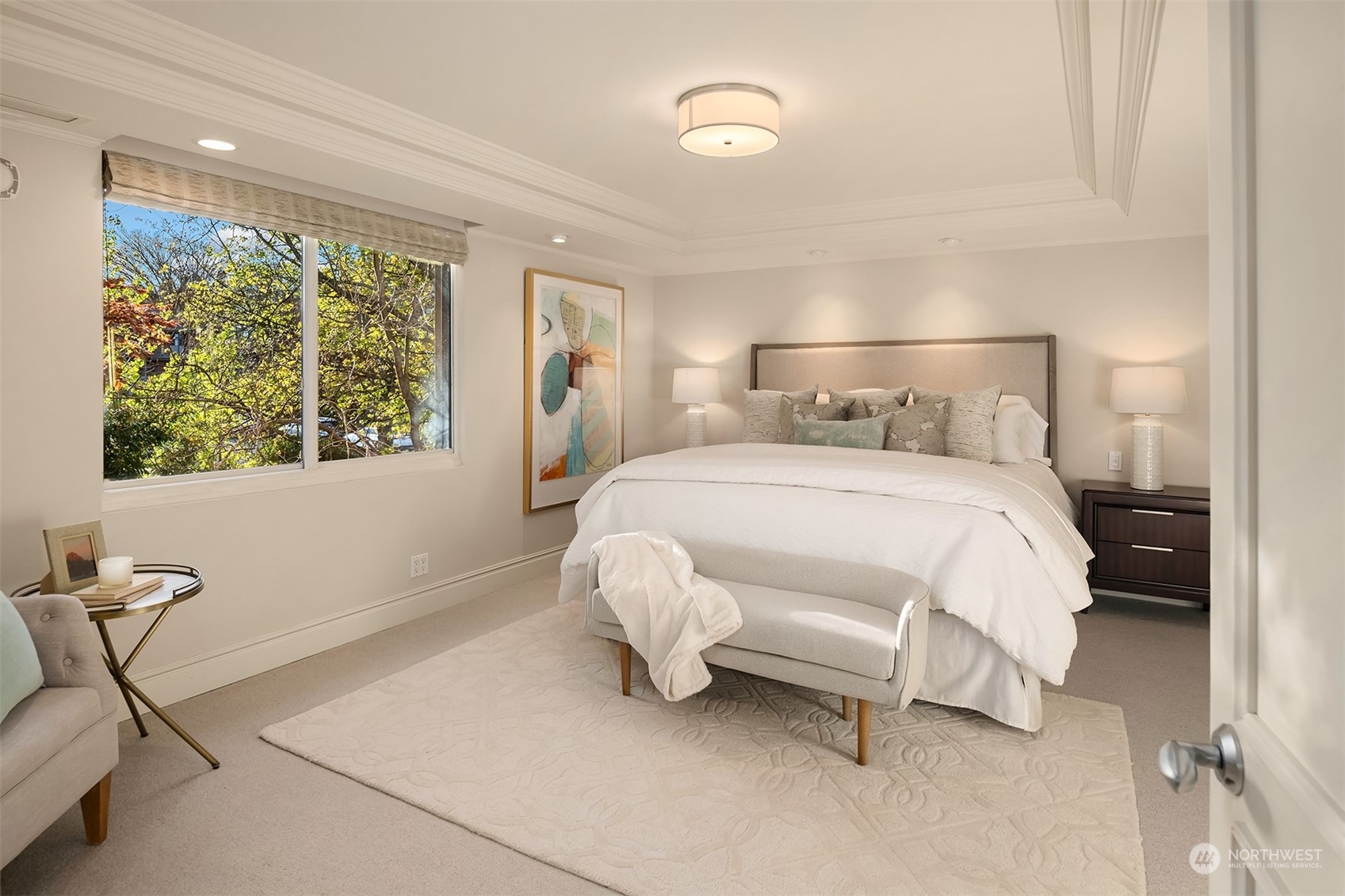 111 W Highland Drive Unit: 2W