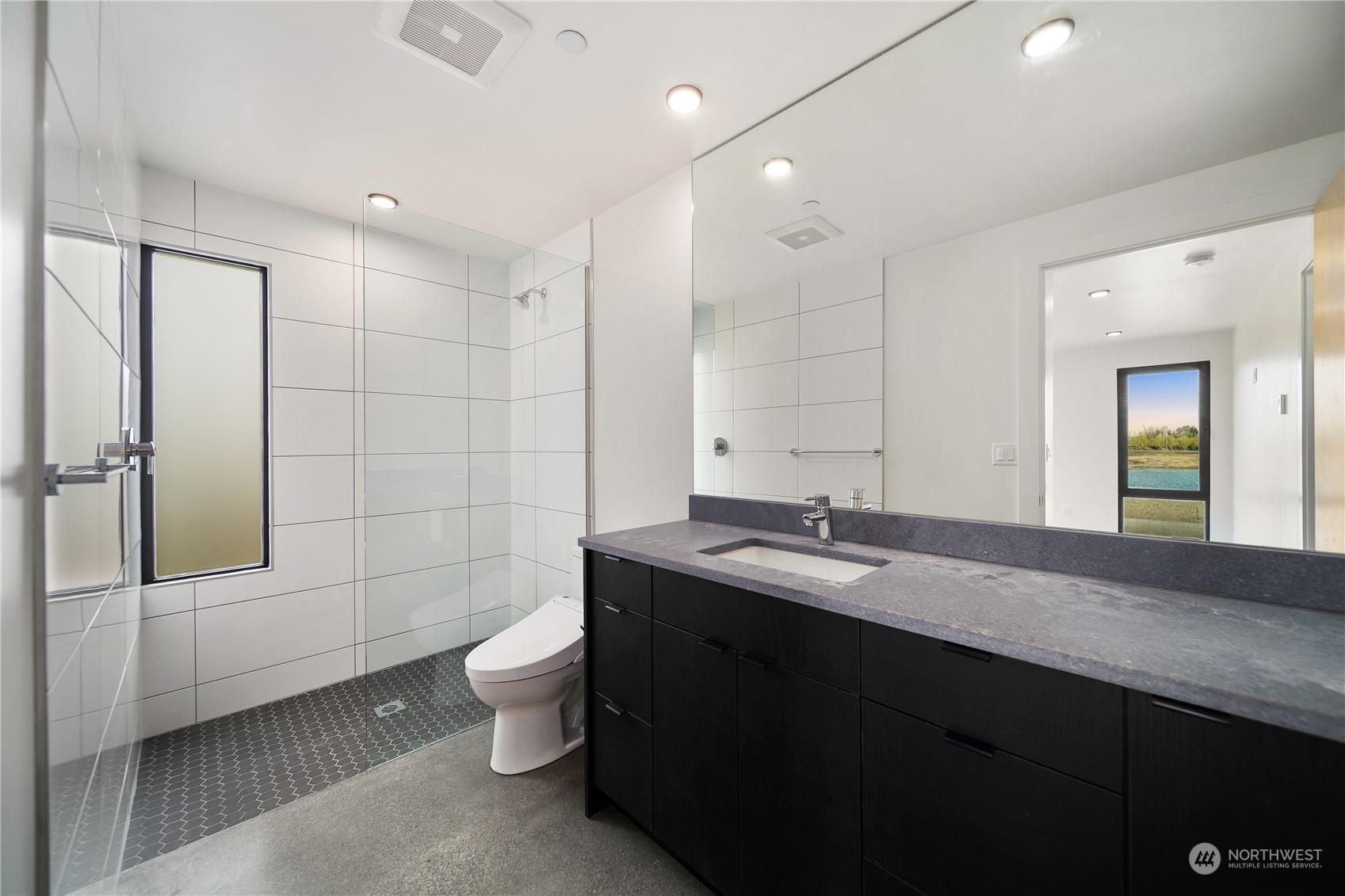 23548 gorge View Loop NW