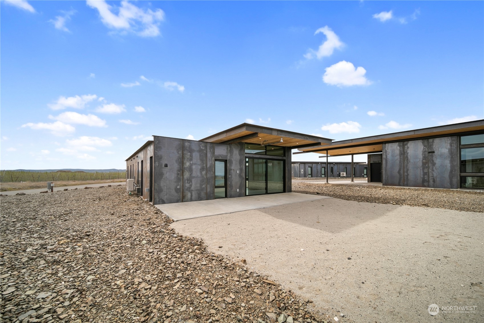 23548 gorge View Loop NW