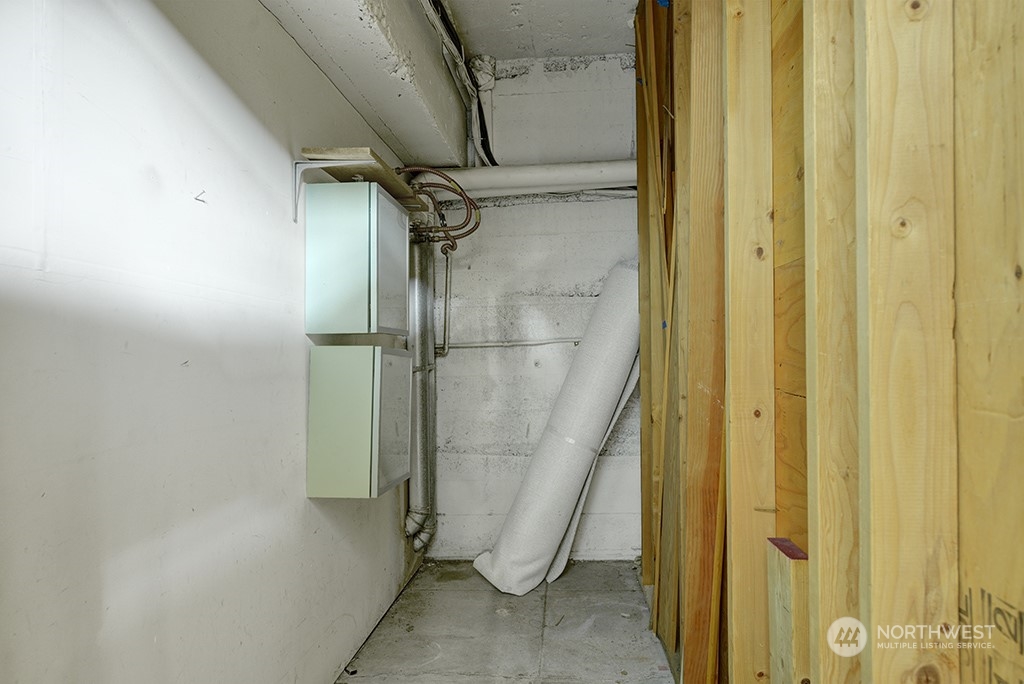1406 Harvard Avenue Unit: 7