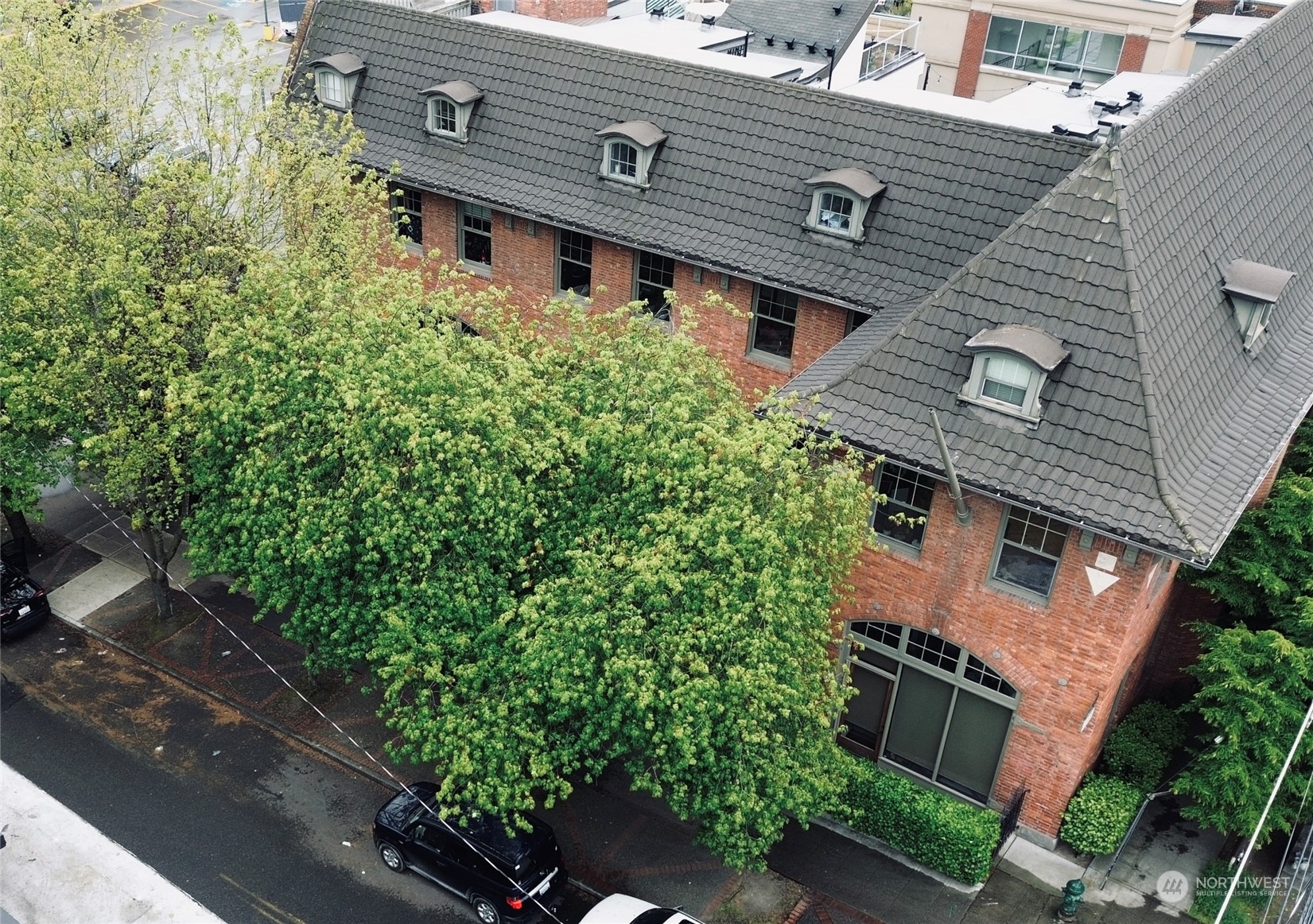 1406 Harvard Avenue Unit: 7