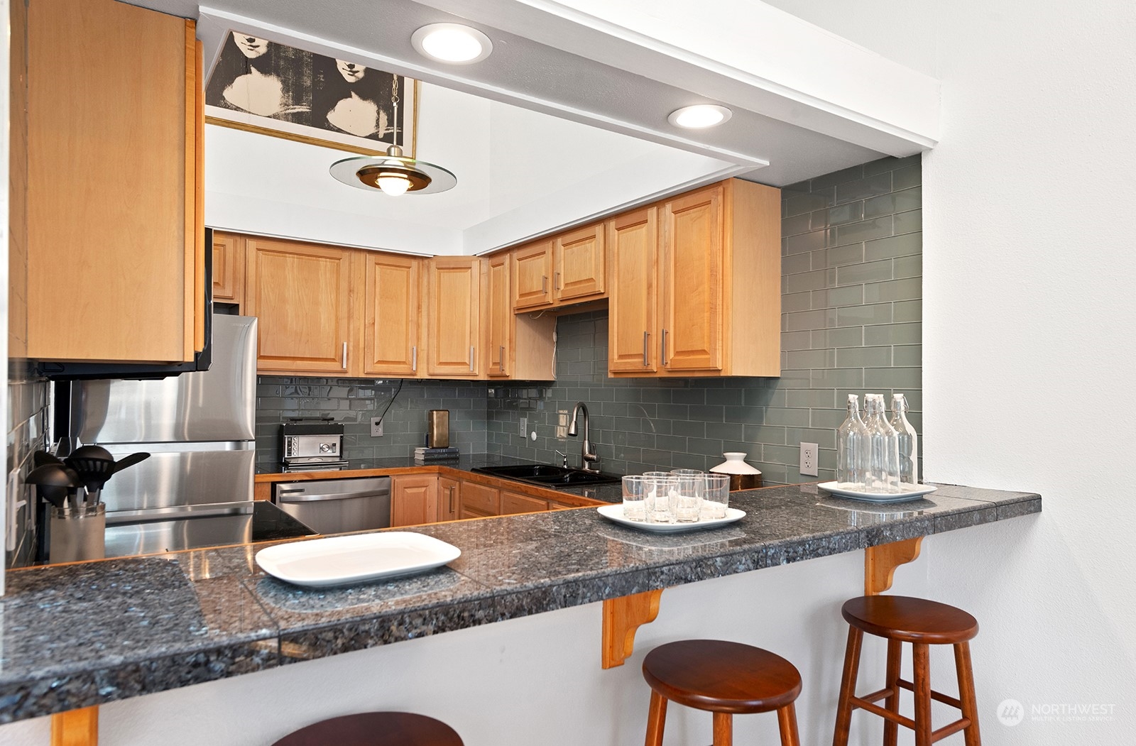 1406 Harvard Avenue Unit: 7