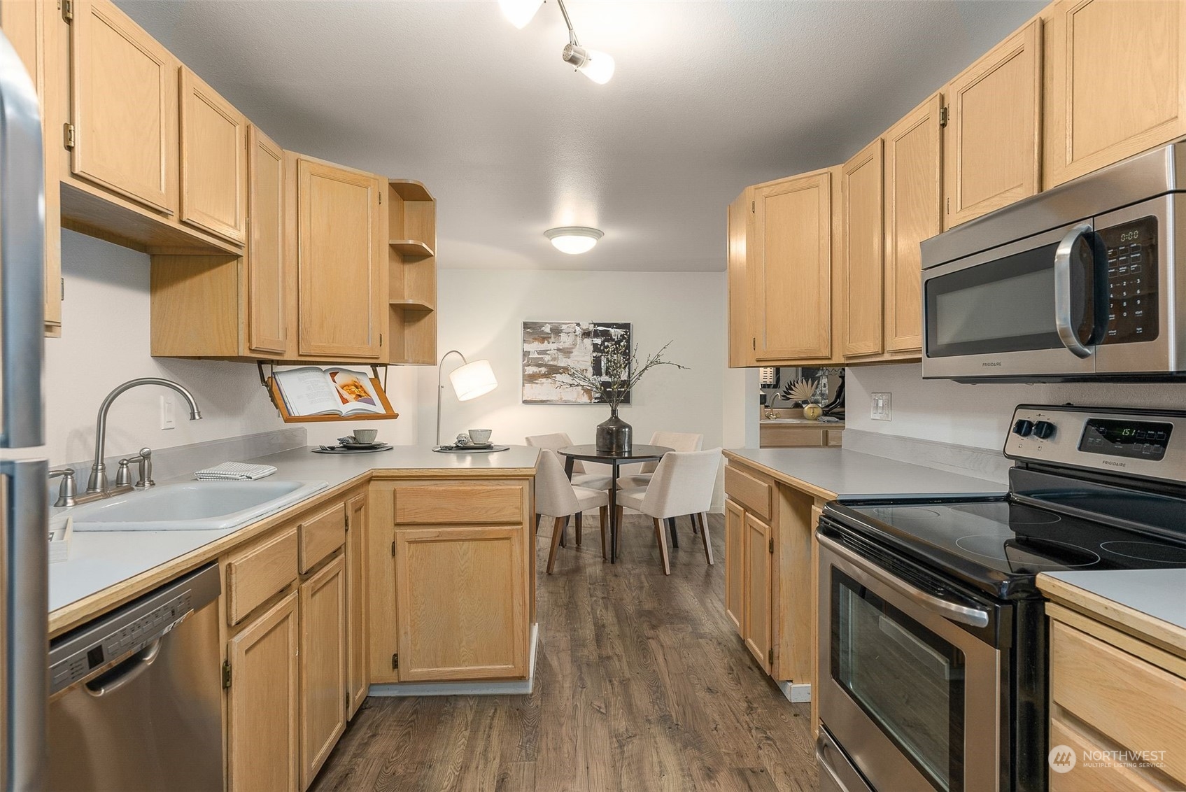1800 Boylston Avenue Unit: 202