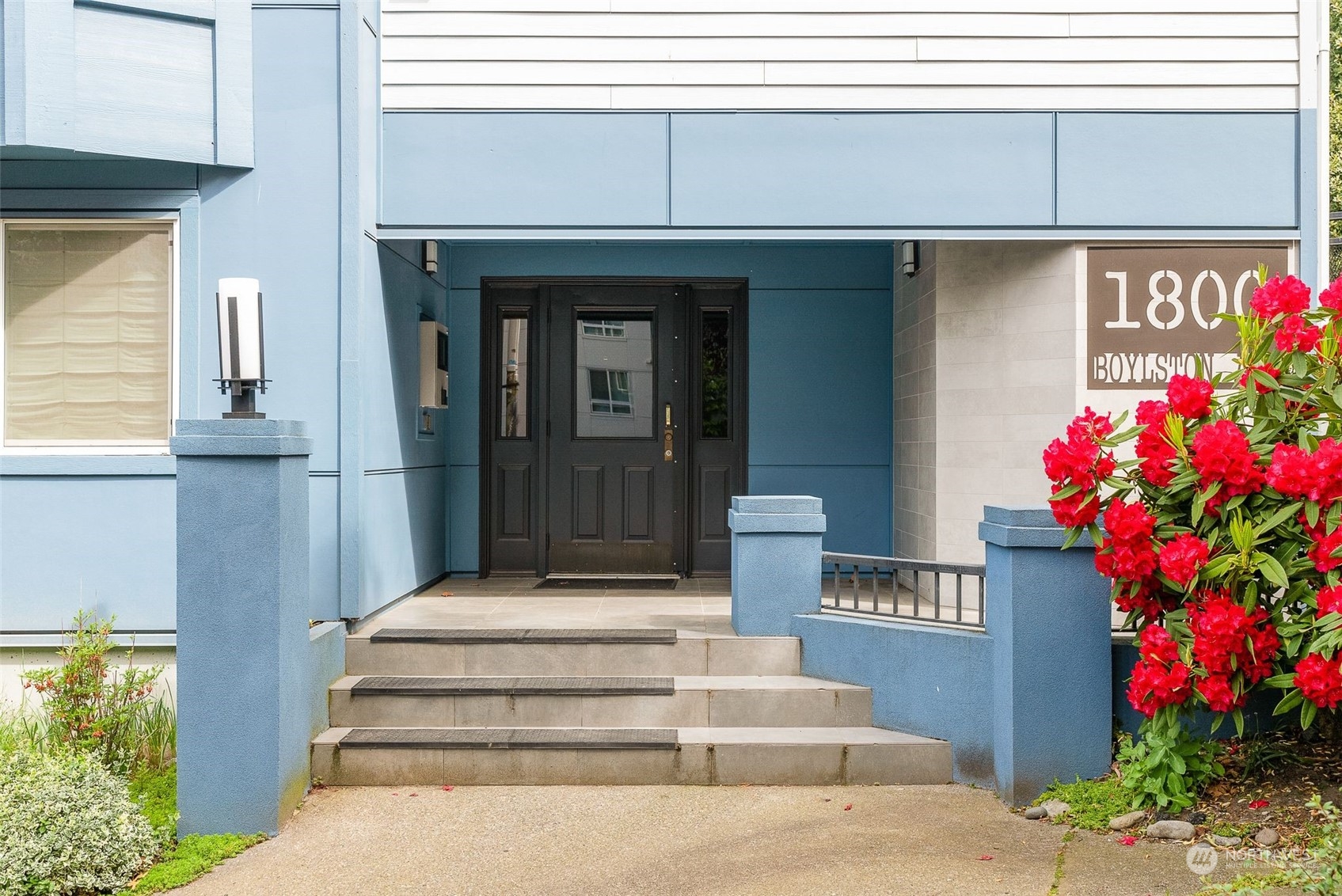 1800 Boylston Avenue Unit: 202