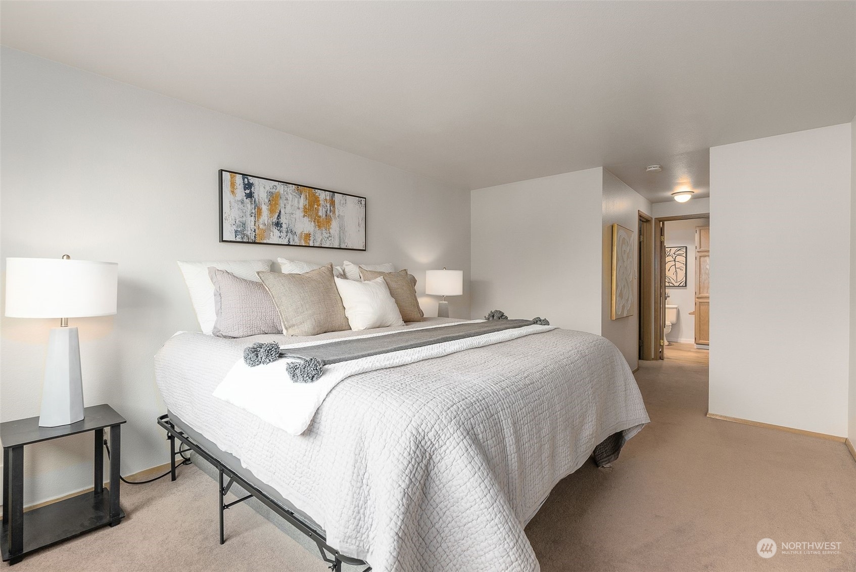 1800 Boylston Avenue Unit: 202