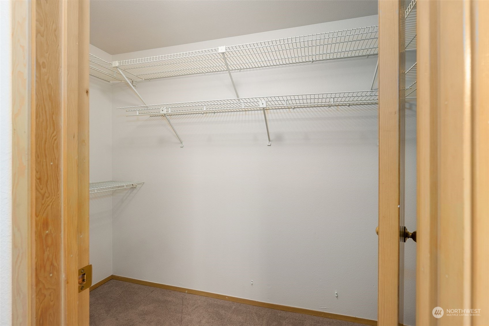 1800 Boylston Avenue Unit: 202