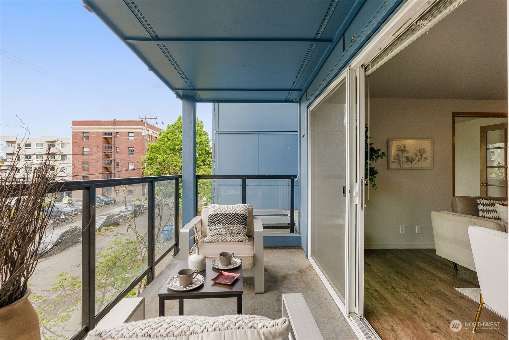 1800 Boylston Avenue Unit: 202