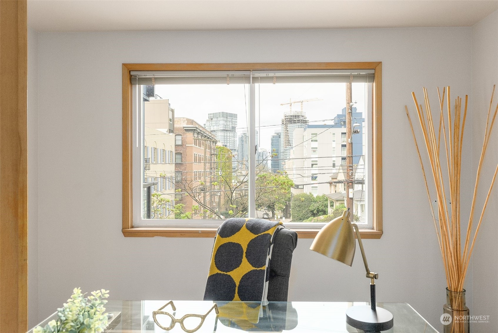 1800 Boylston Avenue Unit: 202