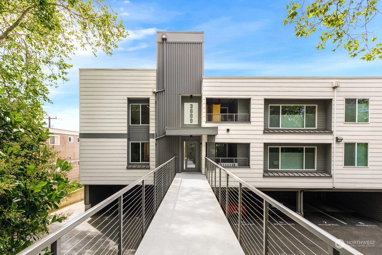 3609 14th Avenue W Unit: 201