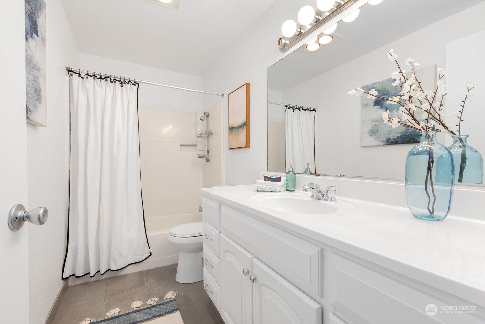 3609 14th Avenue W Unit: 201