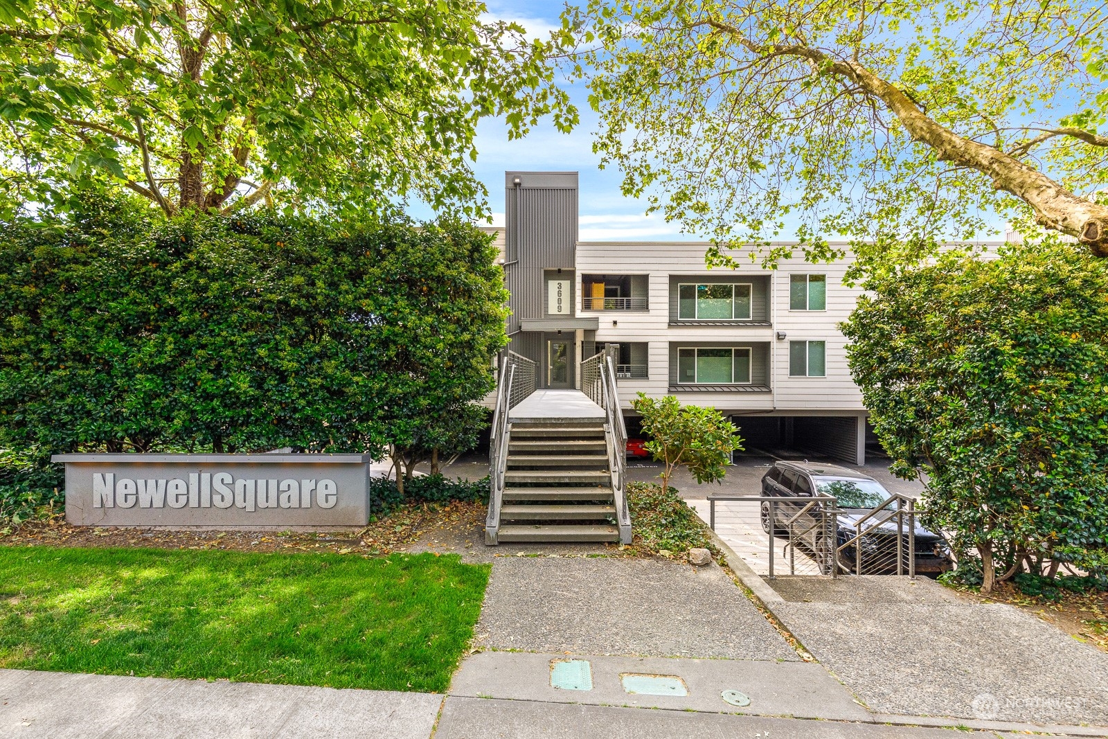 3609 14th Avenue W Unit: 201