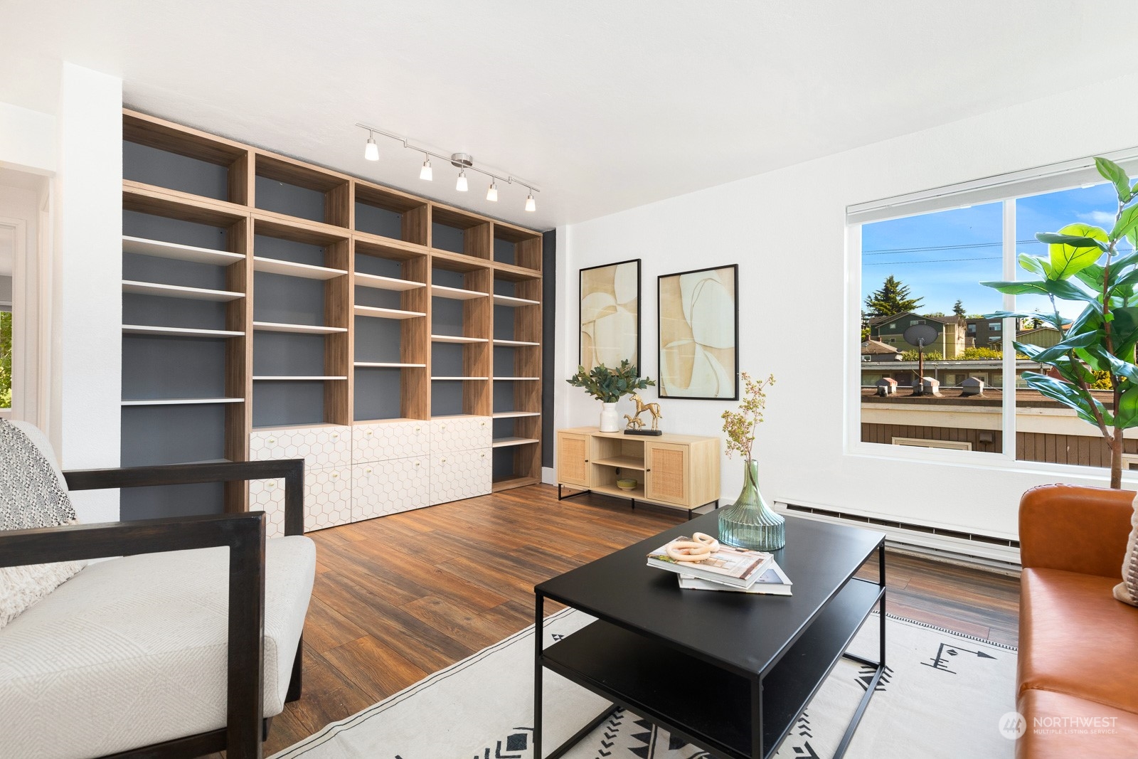 3609 14th Avenue W Unit: 201