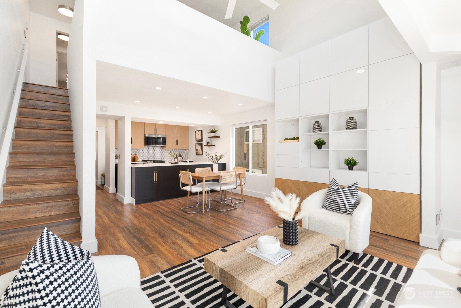 3609 14th Avenue W Unit: 201