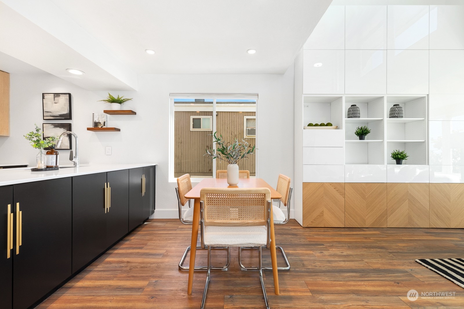 3609 14th Avenue W Unit: 201