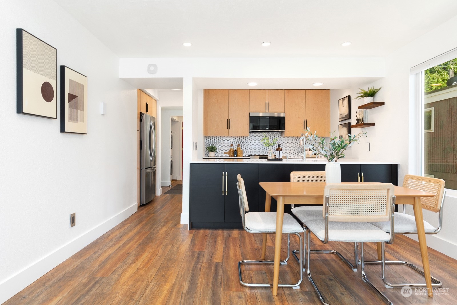 3609 14th Avenue W Unit: 201