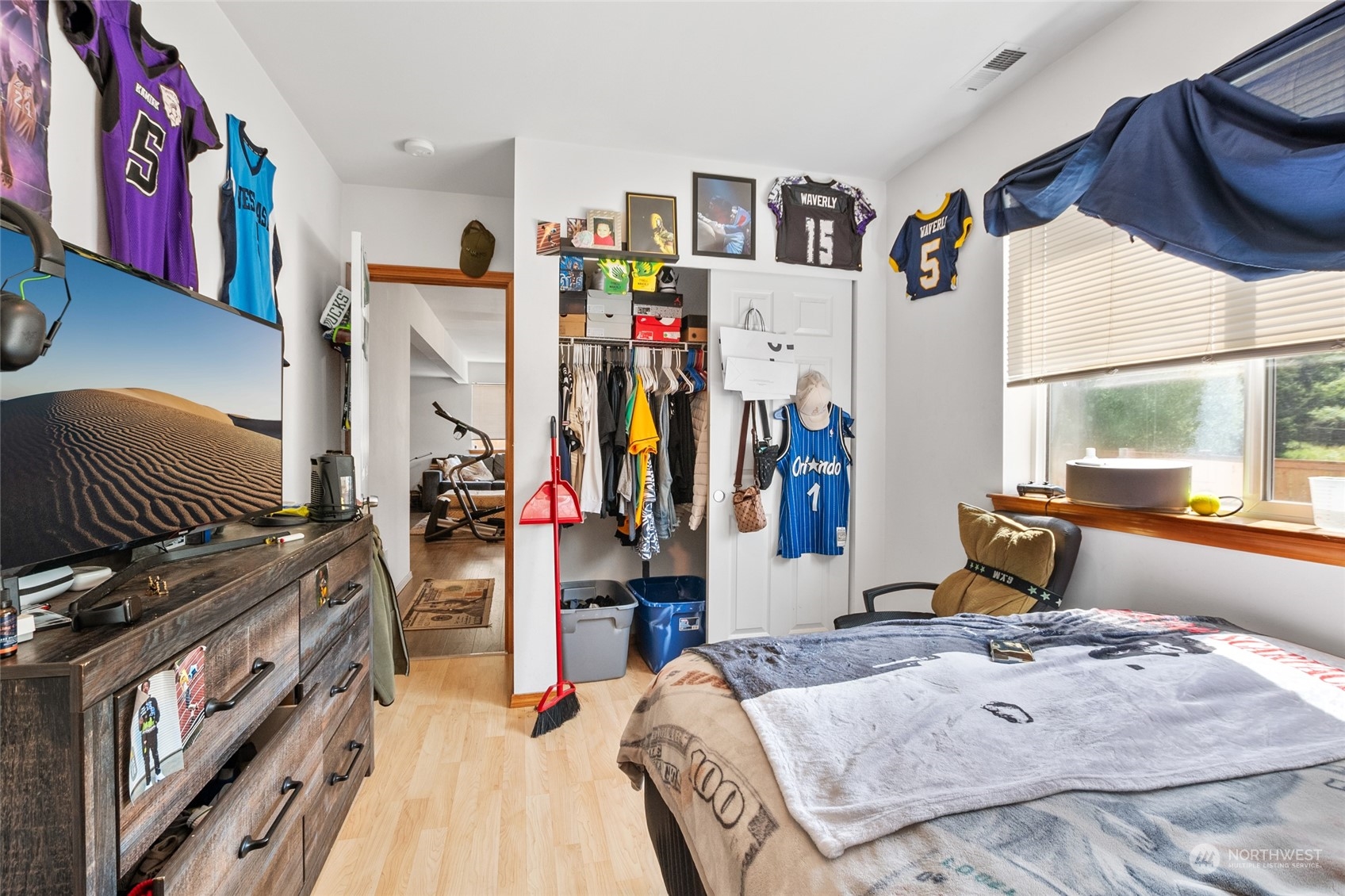 734 59th Street SW