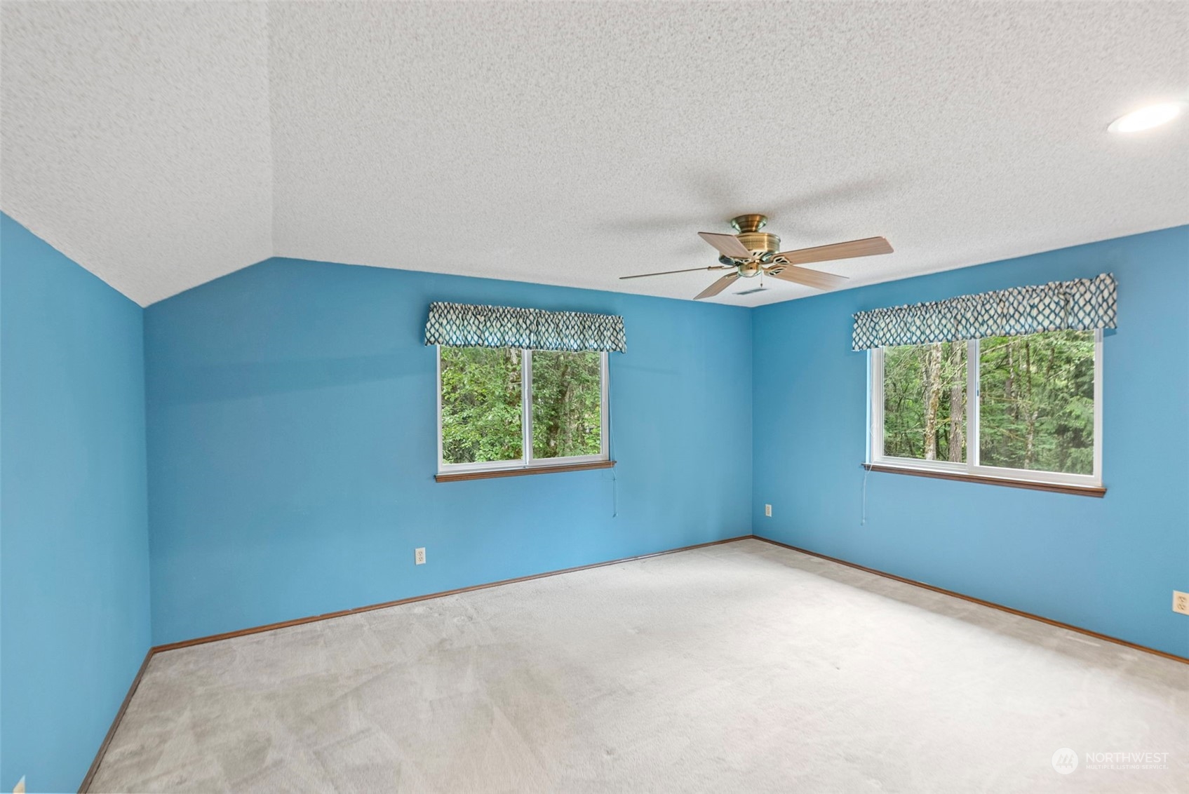 10445 Willamette Meridian NW