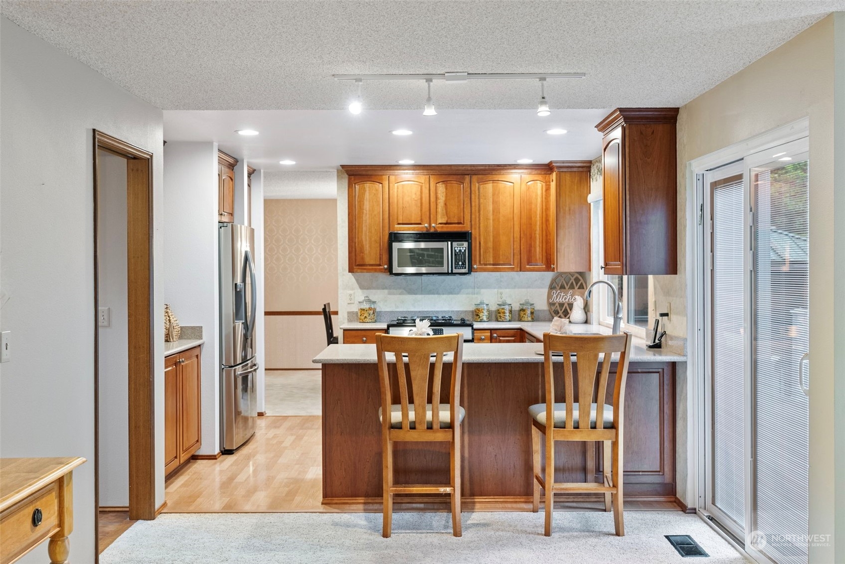 10445 Willamette Meridian NW