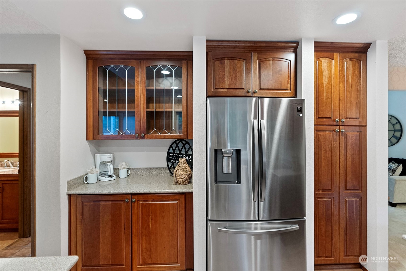10445 Willamette Meridian NW