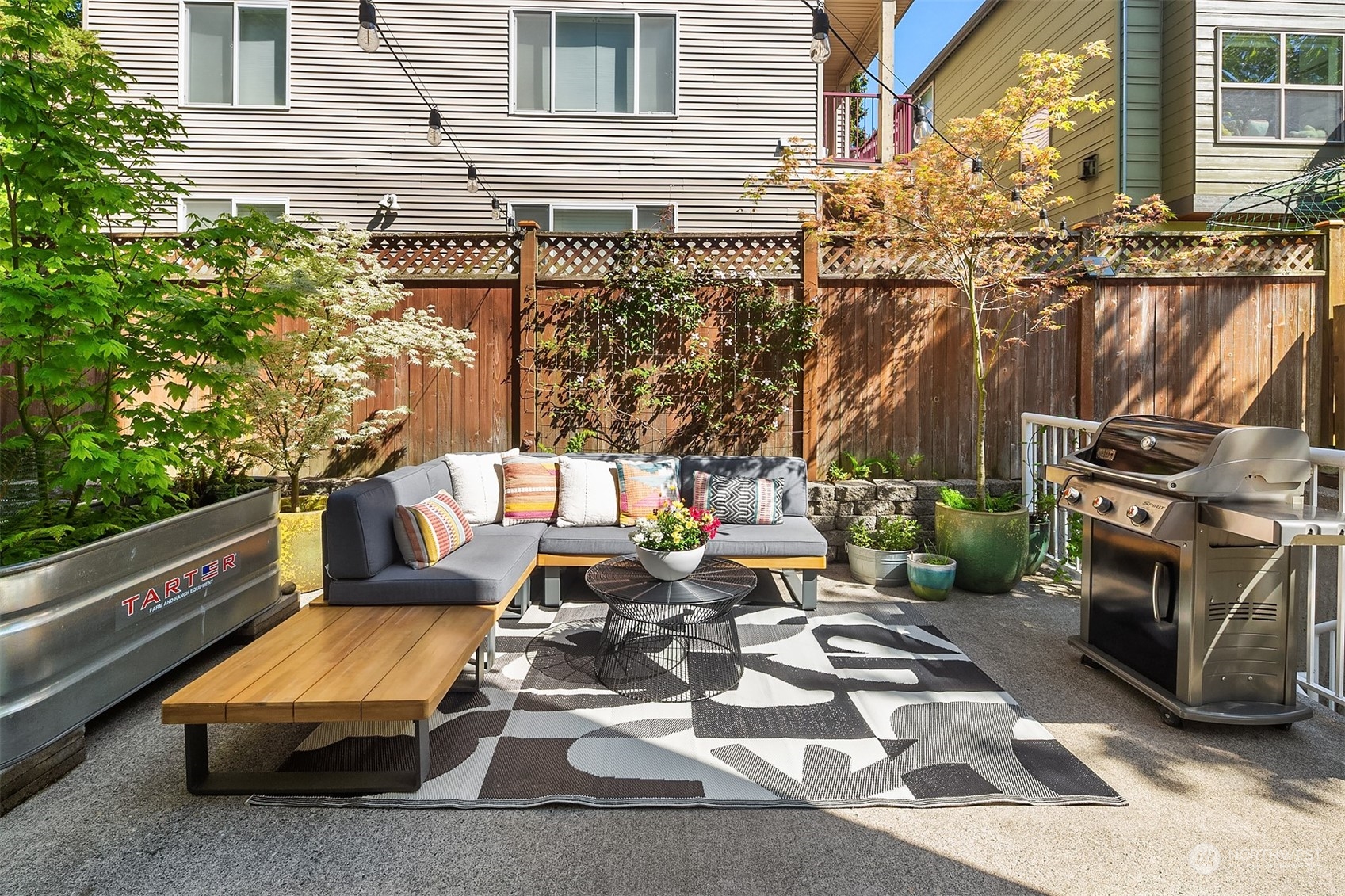 1746 NW 57th Street Unit: 101
