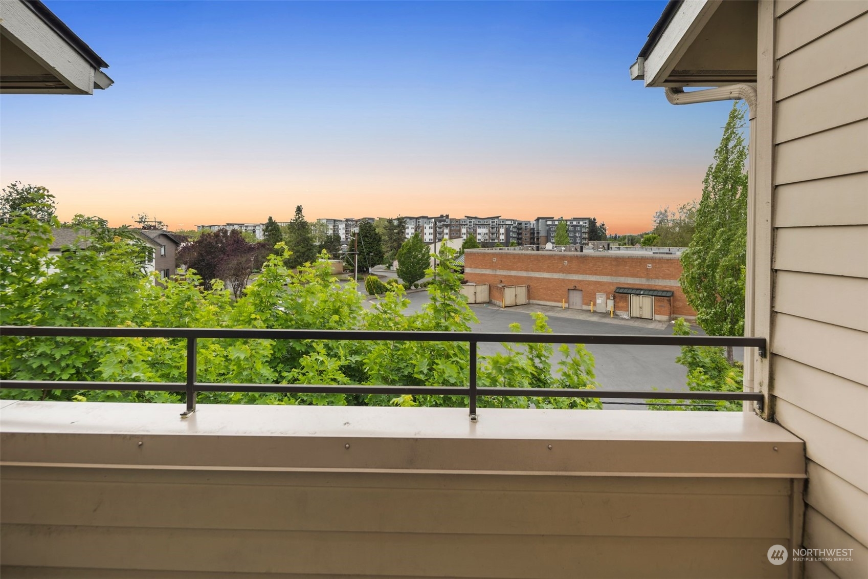 3233 NE 12th Street Unit: 310
