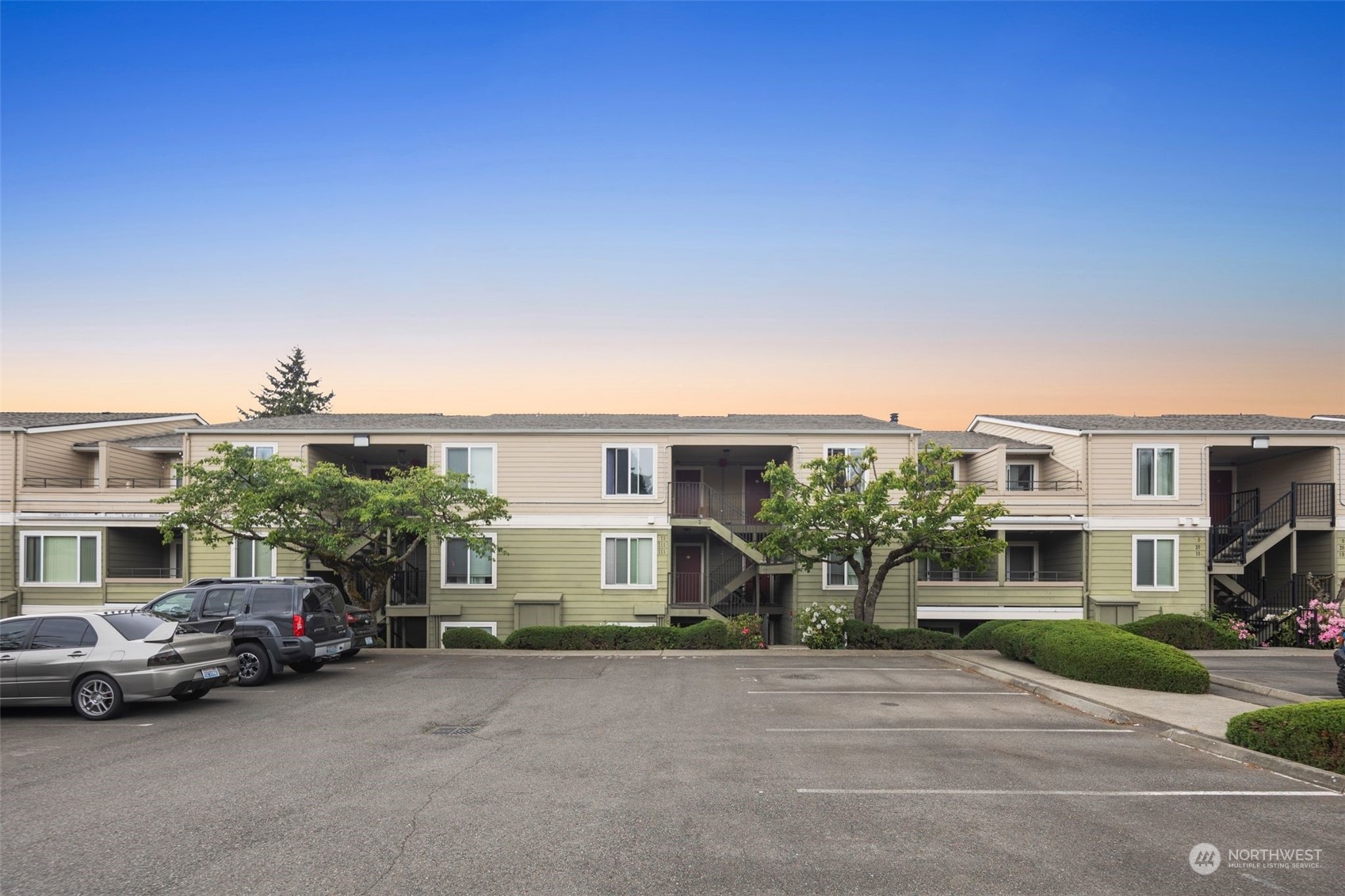 3233 NE 12th Street Unit: 310