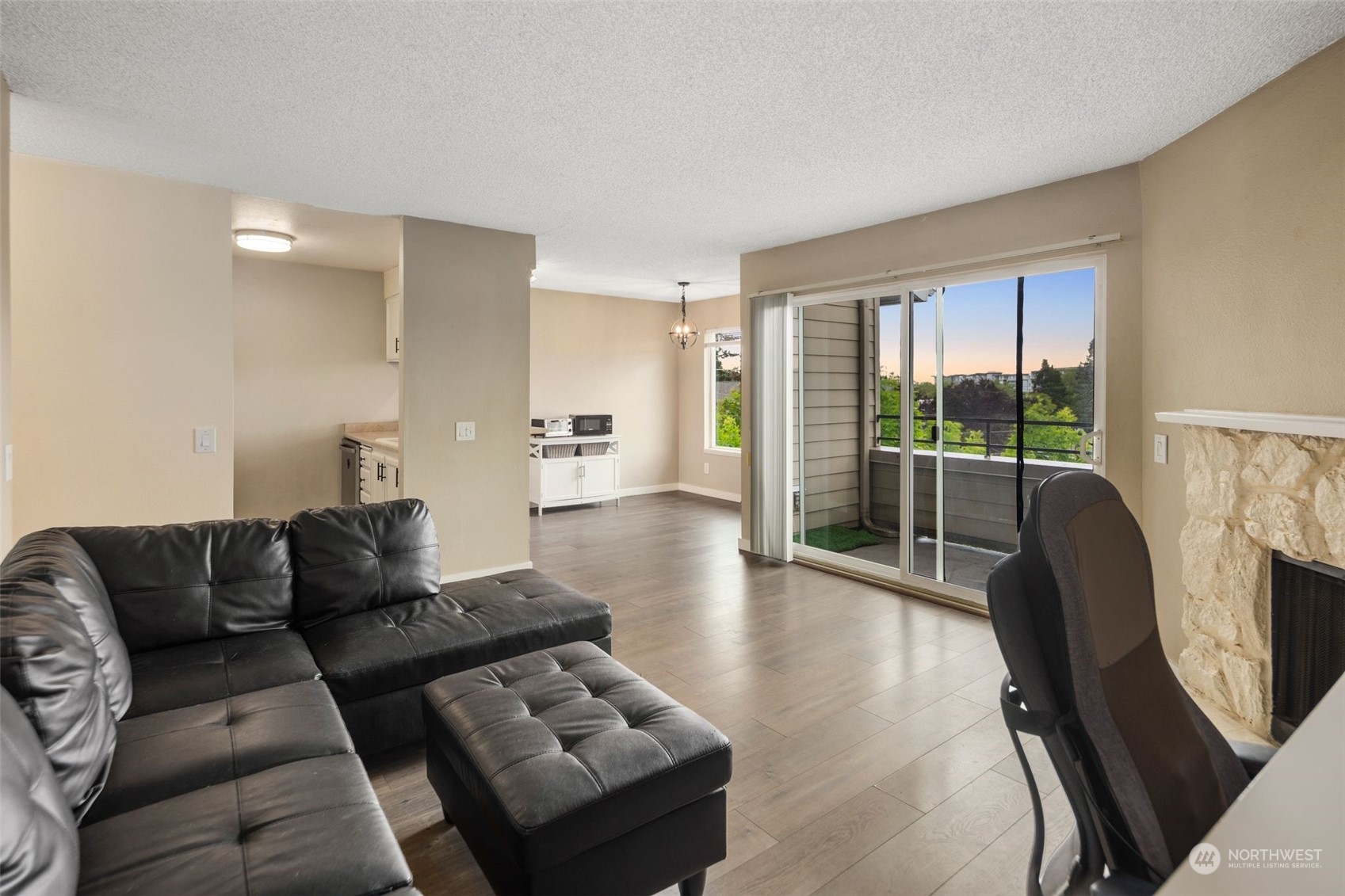 3233 NE 12th Street Unit: 310