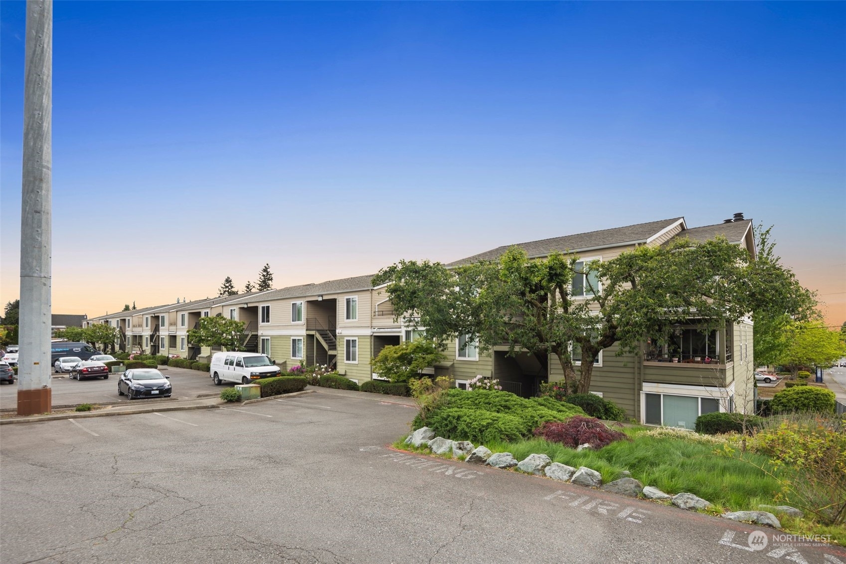 3233 NE 12th Street Unit: 310
