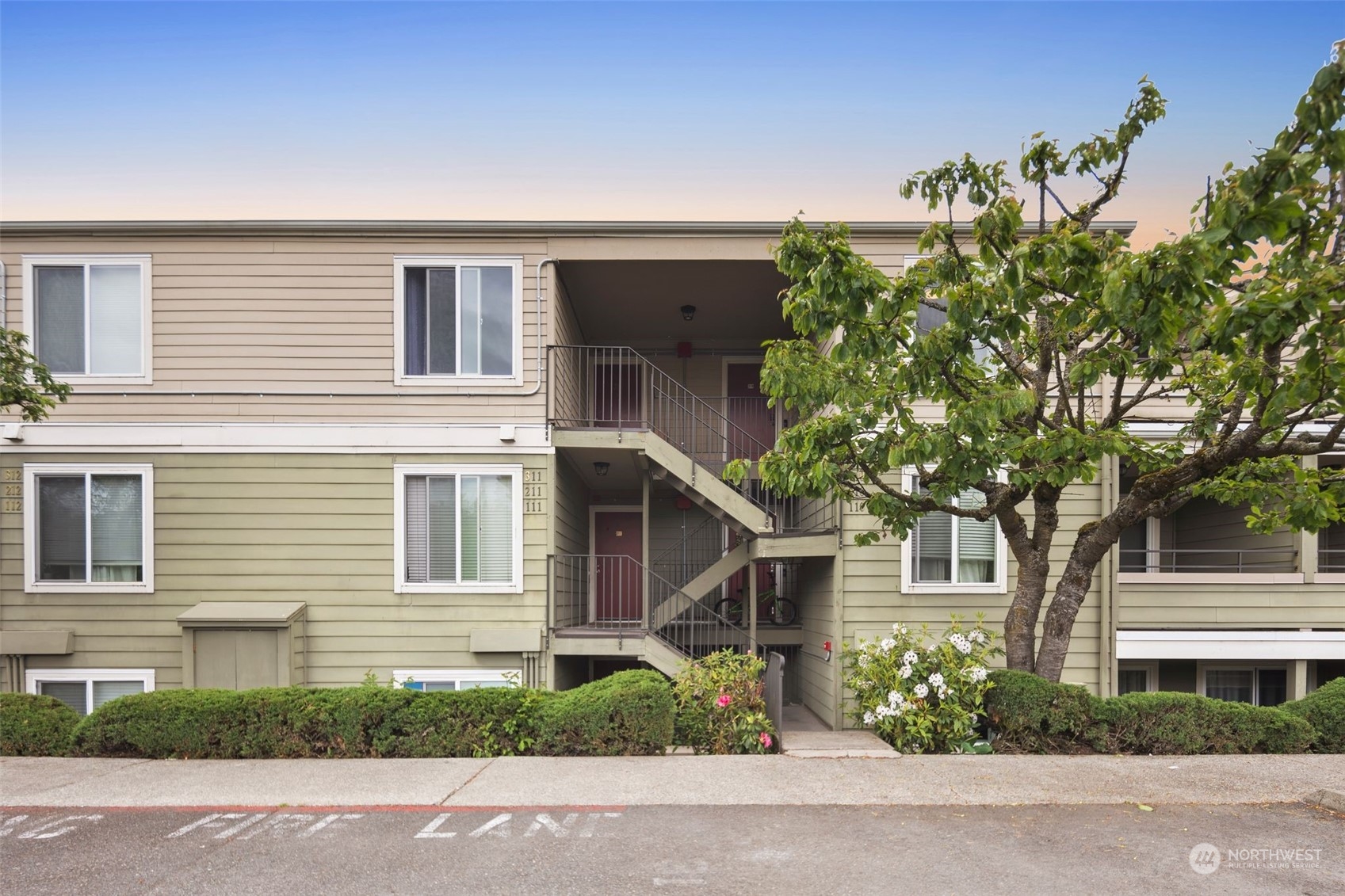3233 NE 12th Street Unit: 310