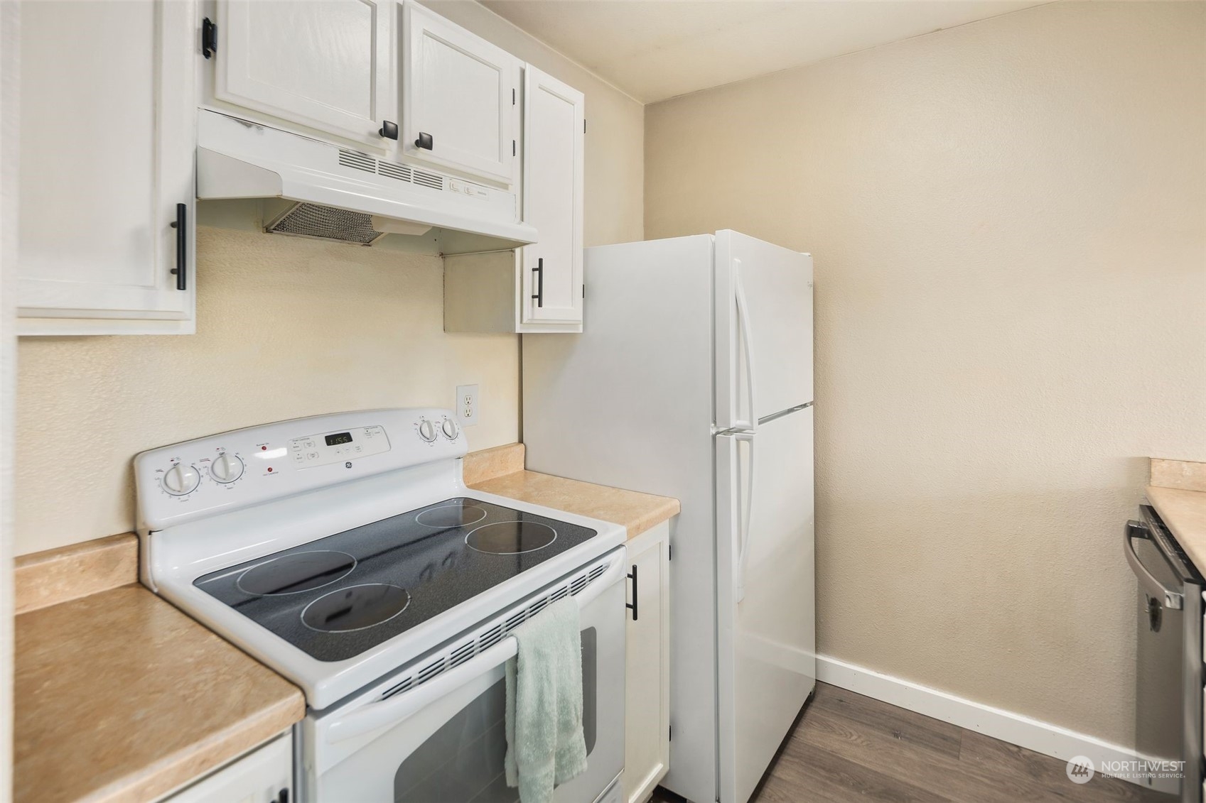 3233 NE 12th Street Unit: 310