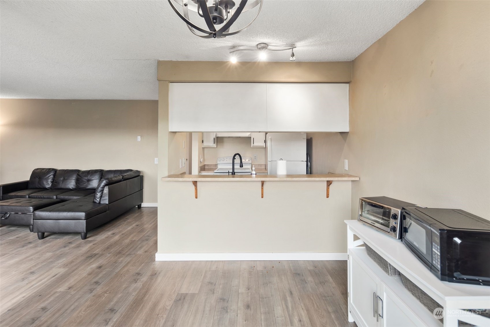 3233 NE 12th Street Unit: 310