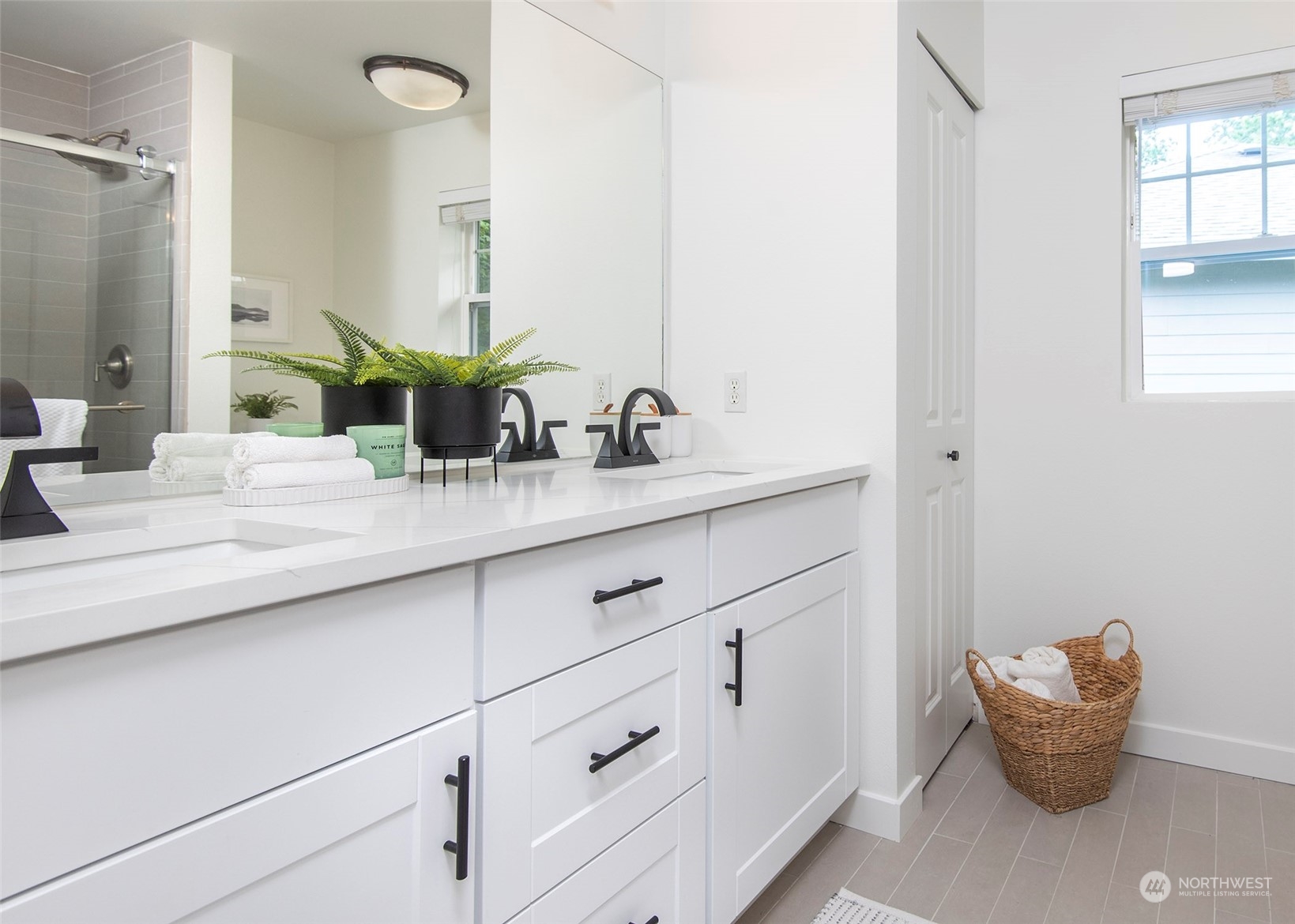 15150 140th Way SE Unit: E101