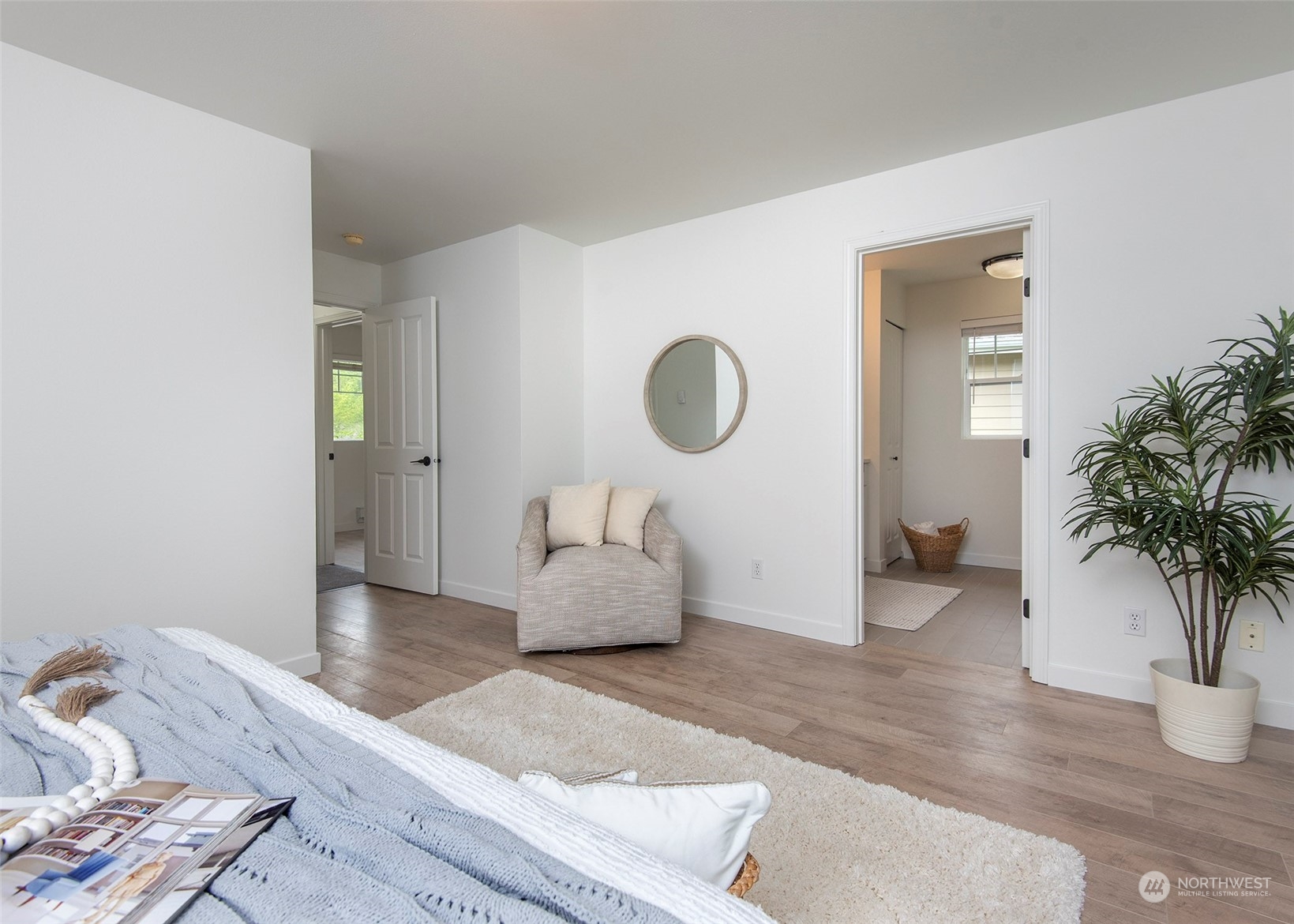 15150 140th Way SE Unit: E101