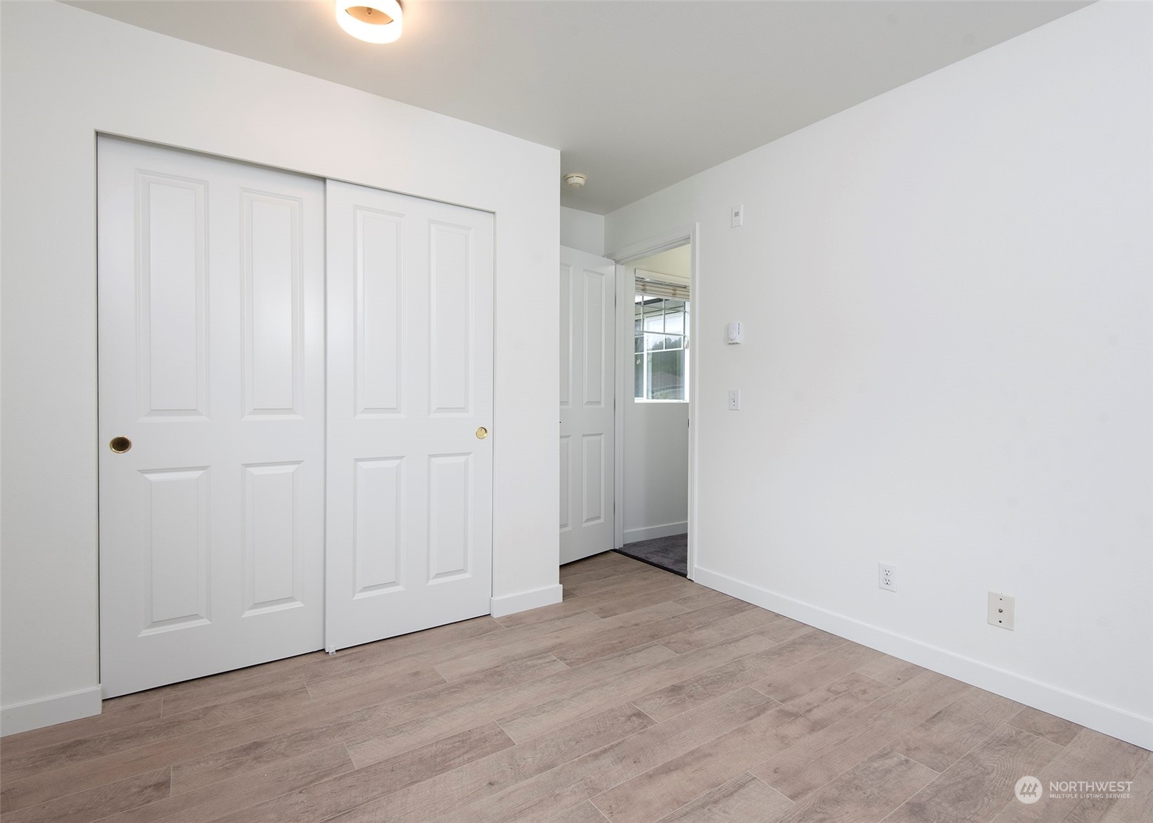 15150 140th Way SE Unit: E101