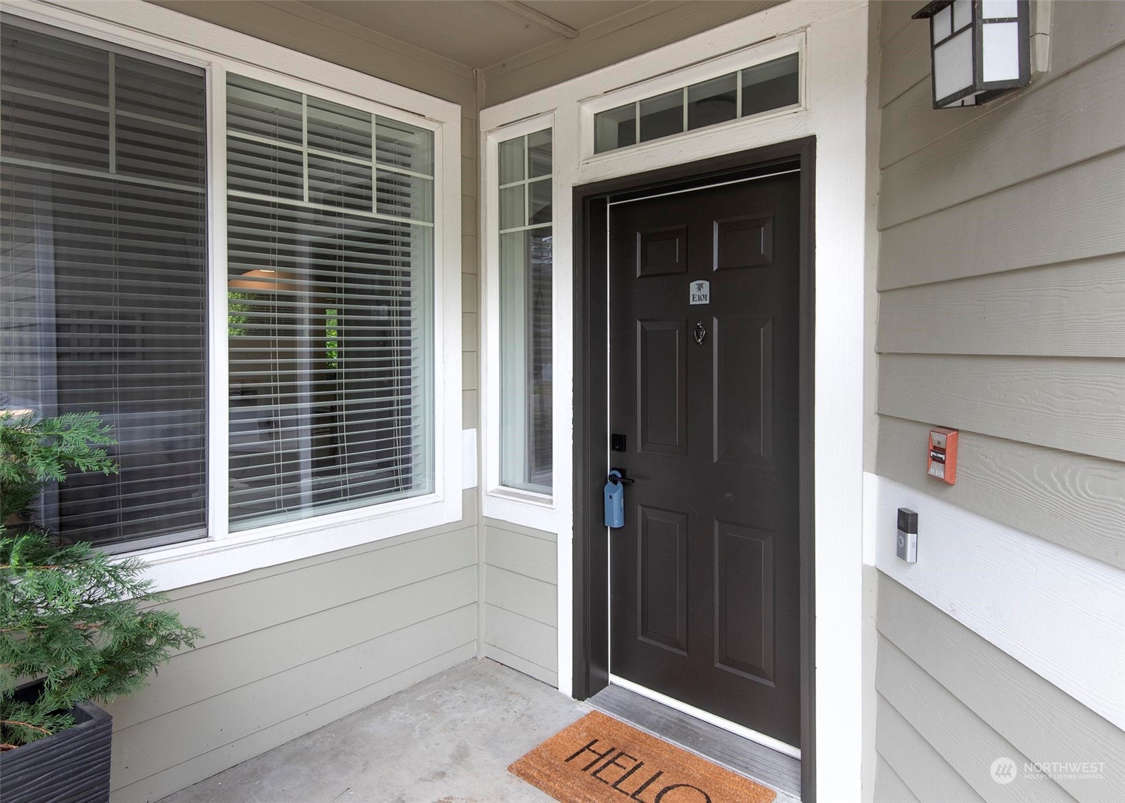 15150 140th Way SE Unit: E101