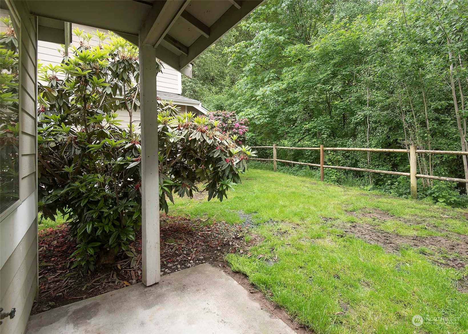 15150 140th Way SE Unit: E101