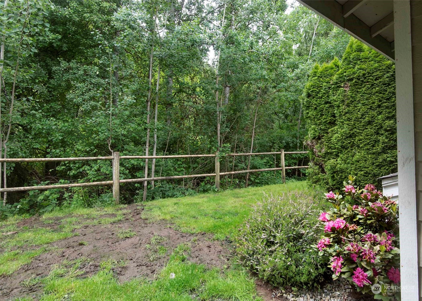15150 140th Way SE Unit: E101