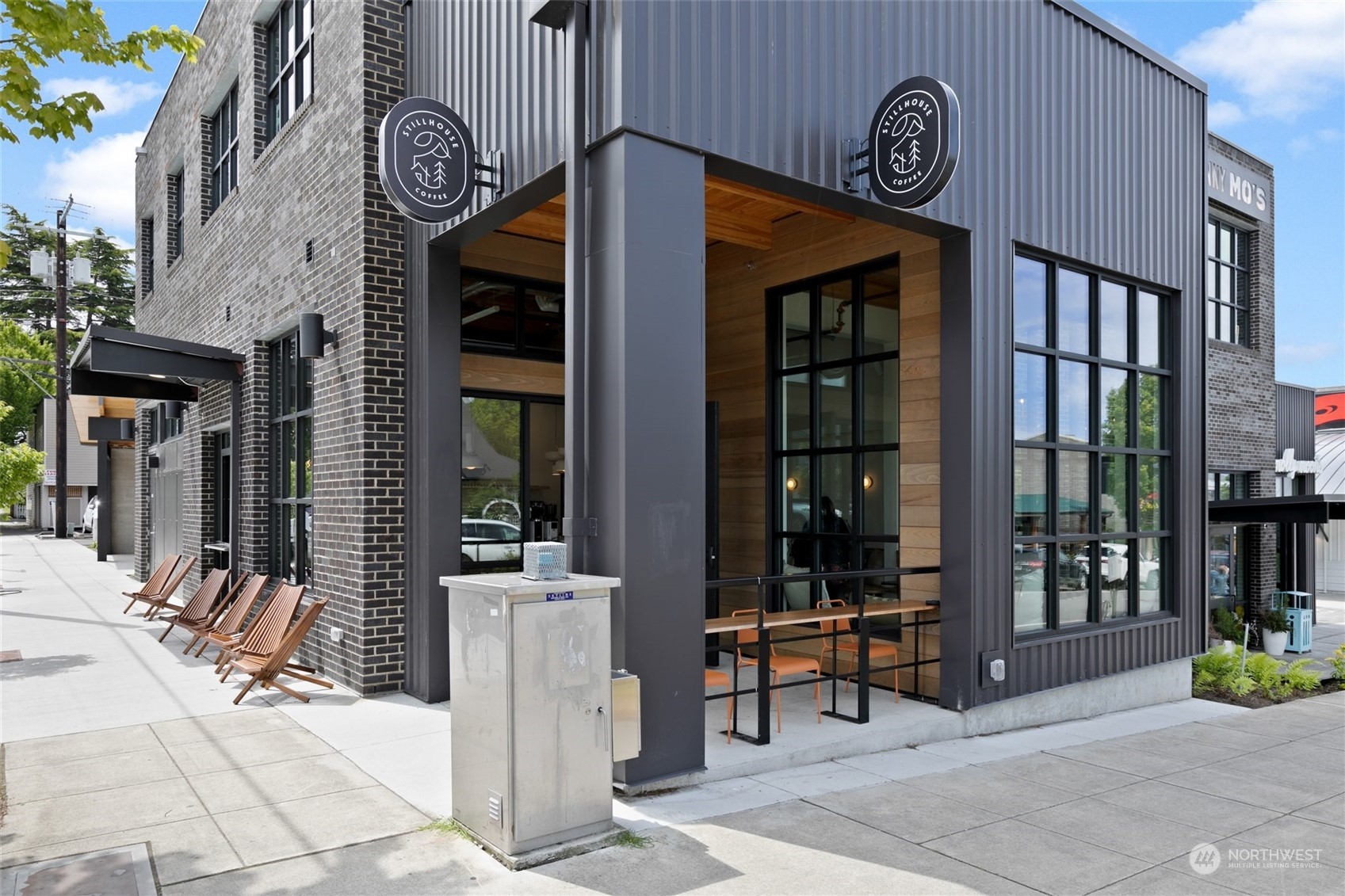 960 5th Avenue S Unit: 203
