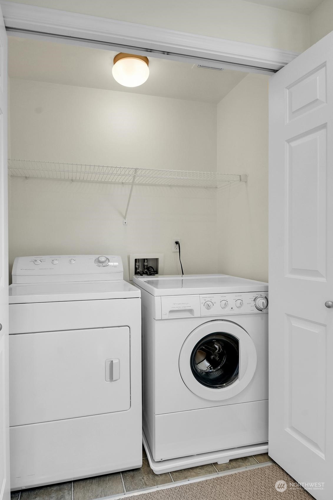 443 Ravenna Boulevard NE Unit: A